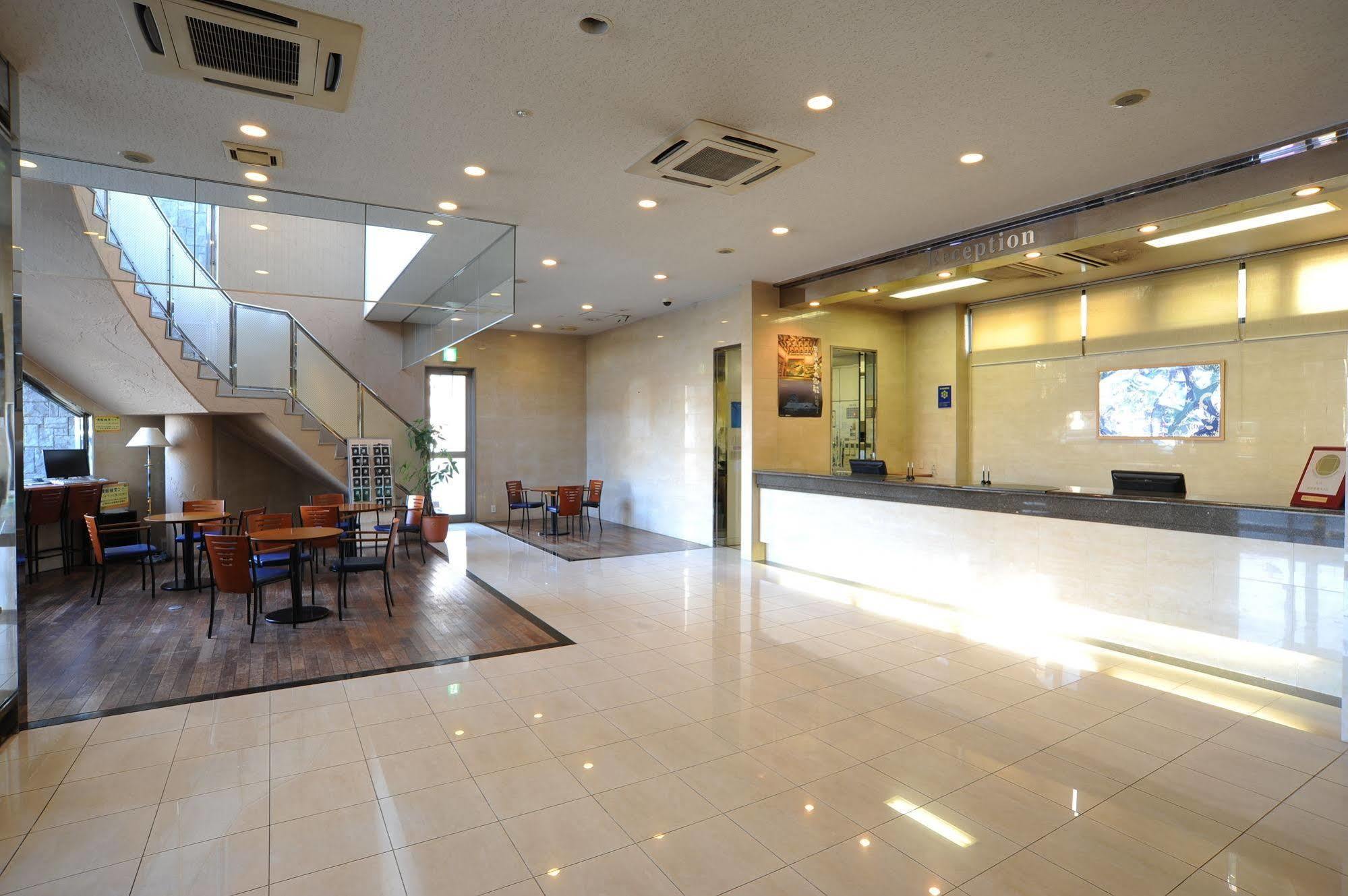 Suizenji Comfort Hotel Kumamoto Bagian luar foto
