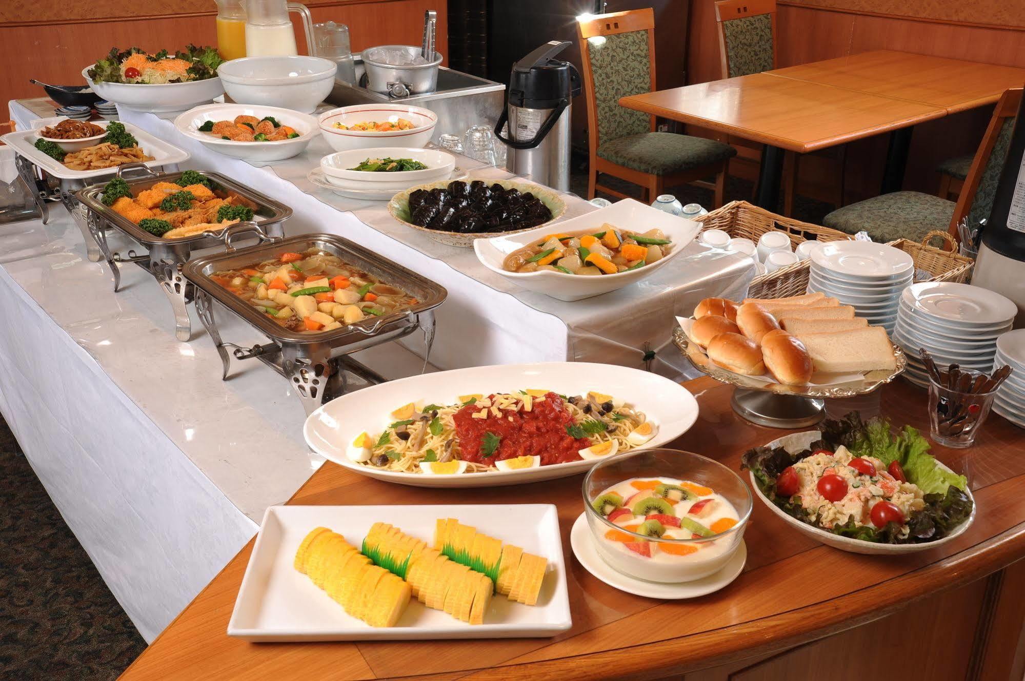 Suizenji Comfort Hotel Kumamoto Bagian luar foto